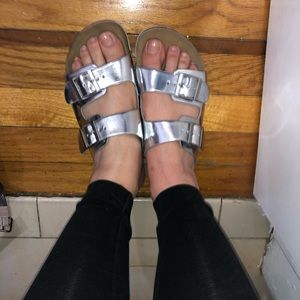Steve Madden silver sandals size 7